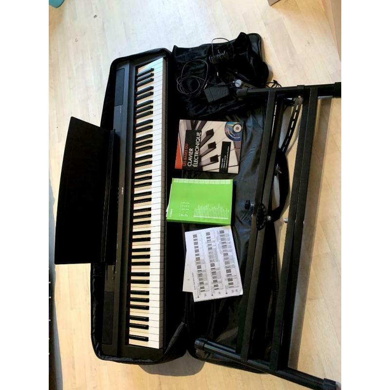 piano Yamaha P125