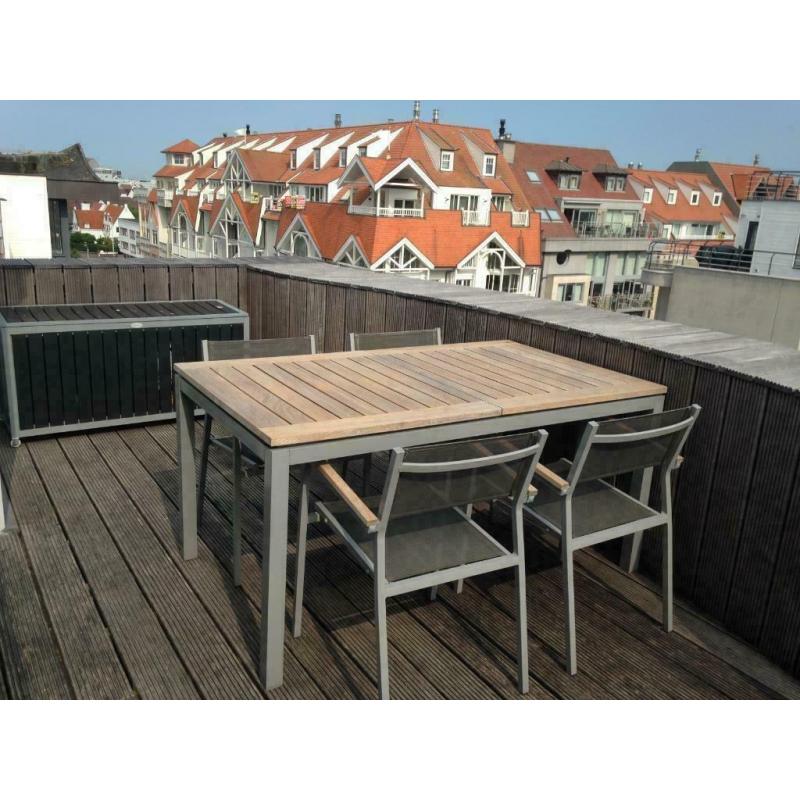 KNOKKE penthouse 4 personnes GRANDE TERRASSE ENSOLEILLÉE, WI