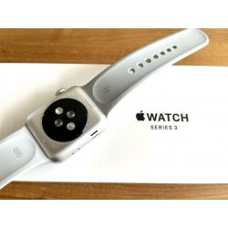 Apple Watch series 3 38mm silver + sportband silver