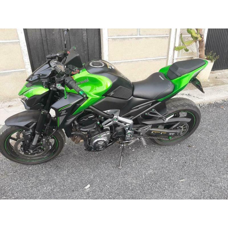 Z900