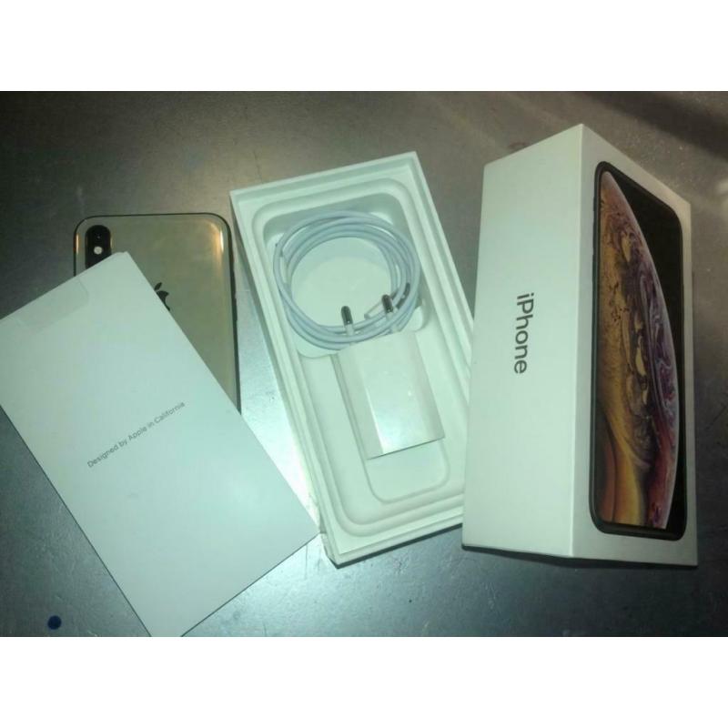 iPhone XS