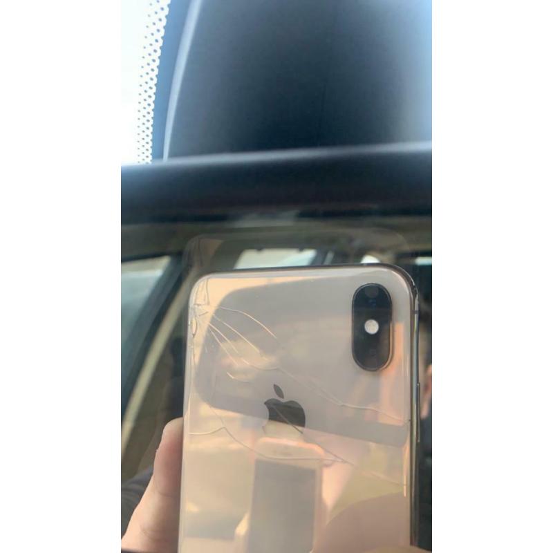 iPhone XS Max gold 64gb (vend / échange)