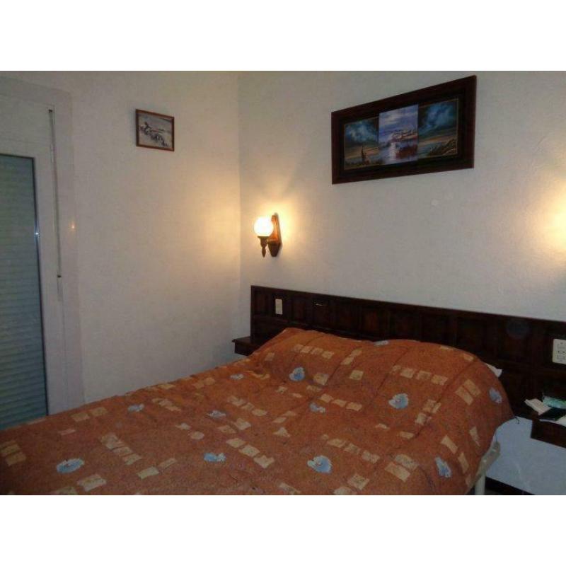 Prachtig appartement in mooie en veilige baai van Roses