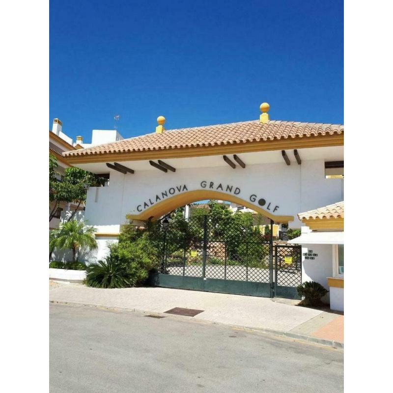 Jouw stekje onder de Spaanse zon in Andalusië voor EUR 3750!