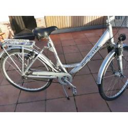 Grijze fiets citystar