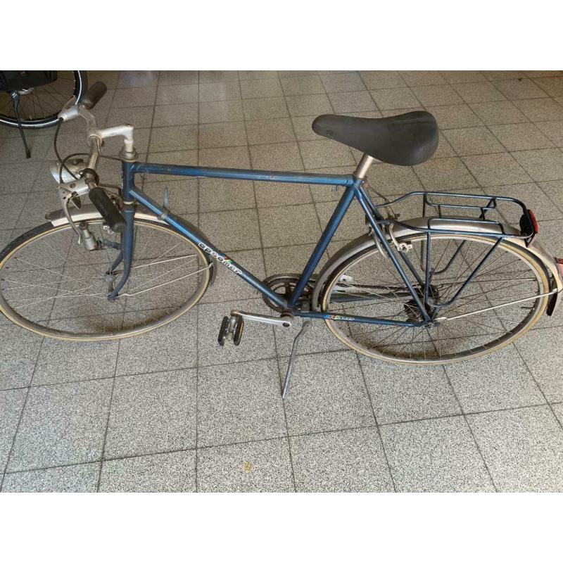 Herenfiets te koop (banden te vernieuwen)