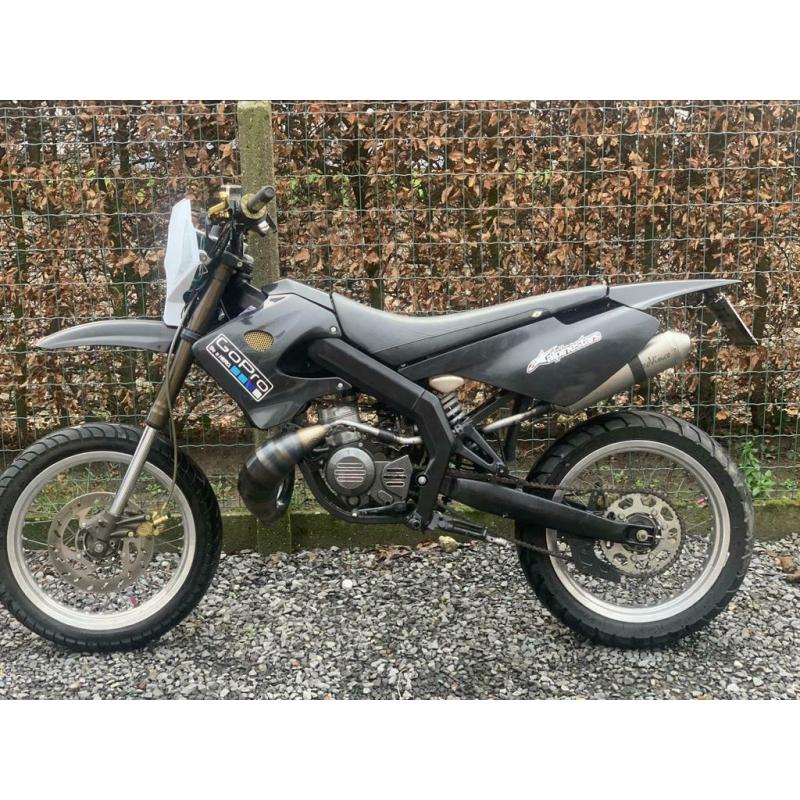 Derbi senda