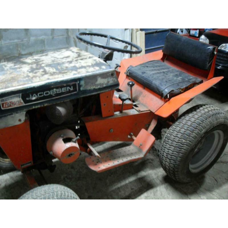 (EN ATTENTE)Garden tracteur Jacobsen