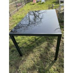 Tuintafel glazen blad